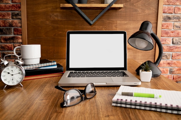 5 Tips Beli Laptop Second Biar Nggak Ketipu