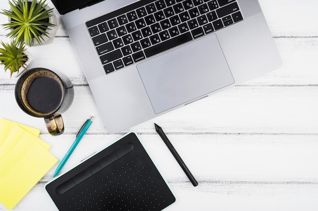 Laptop Editing & Desain: Spek Minimal yang Perlu Kamu Tahu
